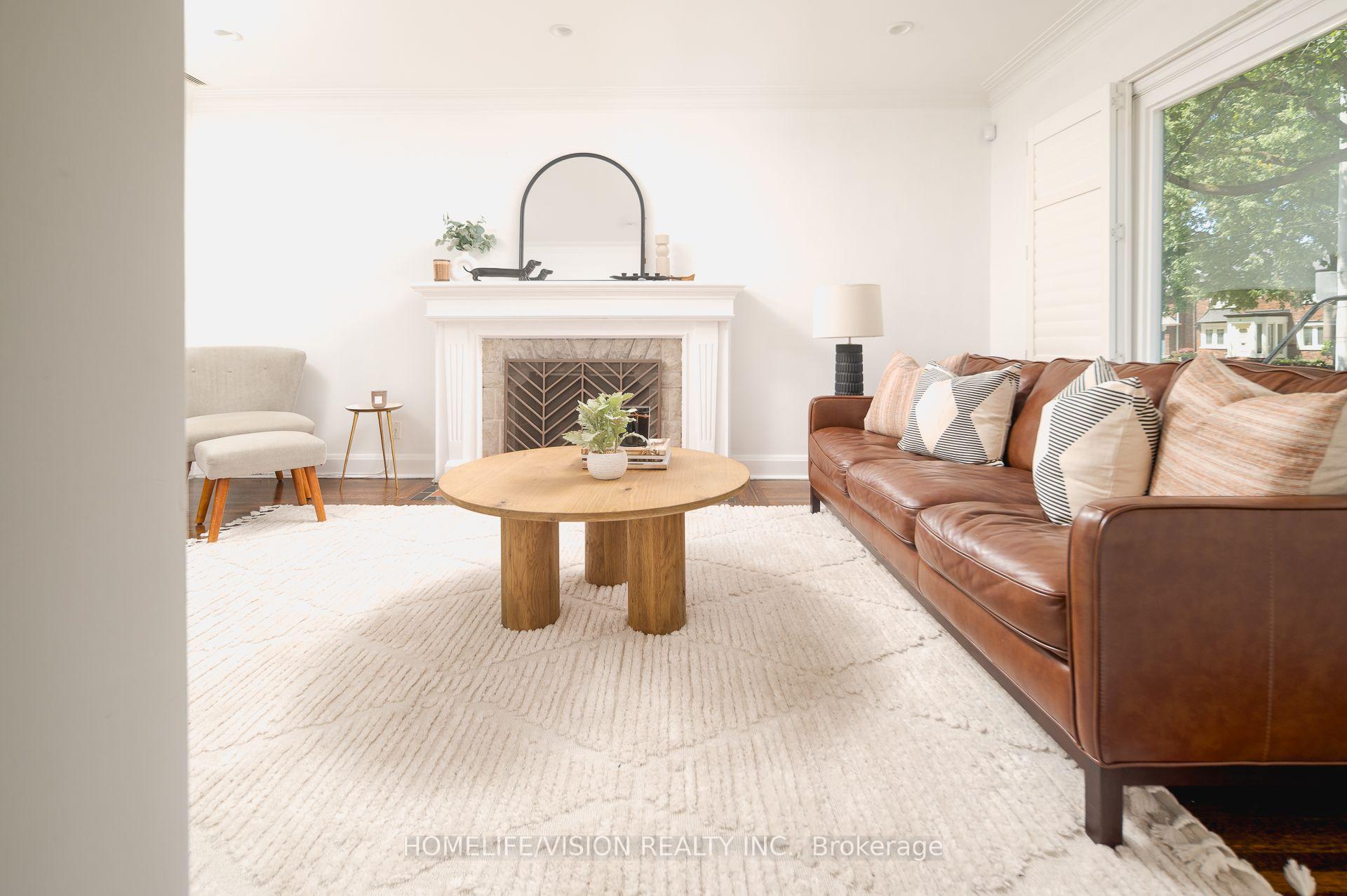 Photo 5 of 45 Mcrae Drive, Toronto, Leaside — HOMEH