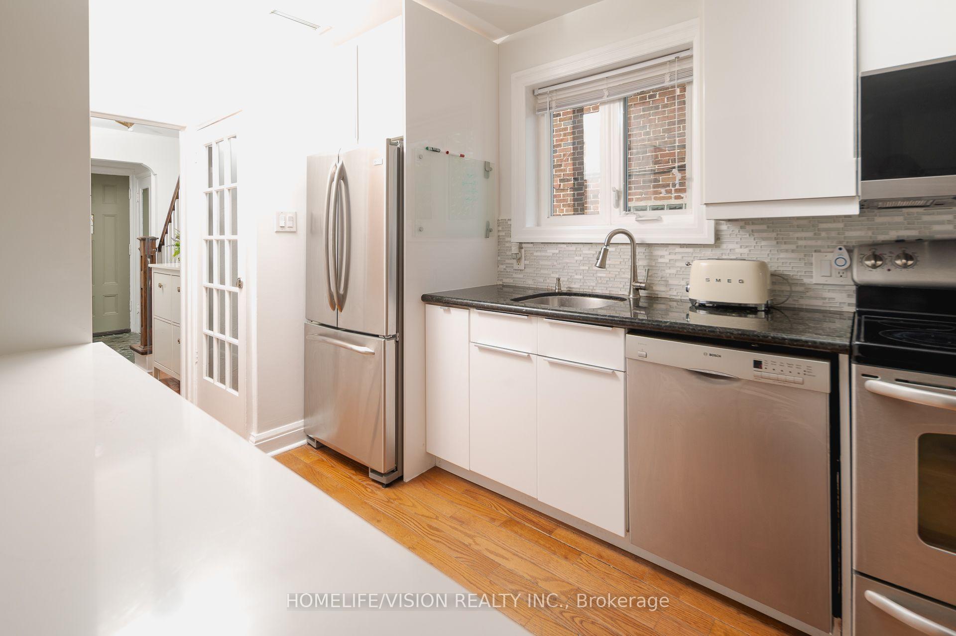 Photo 11 of 45 Mcrae Drive, Toronto, Leaside — HOMEH