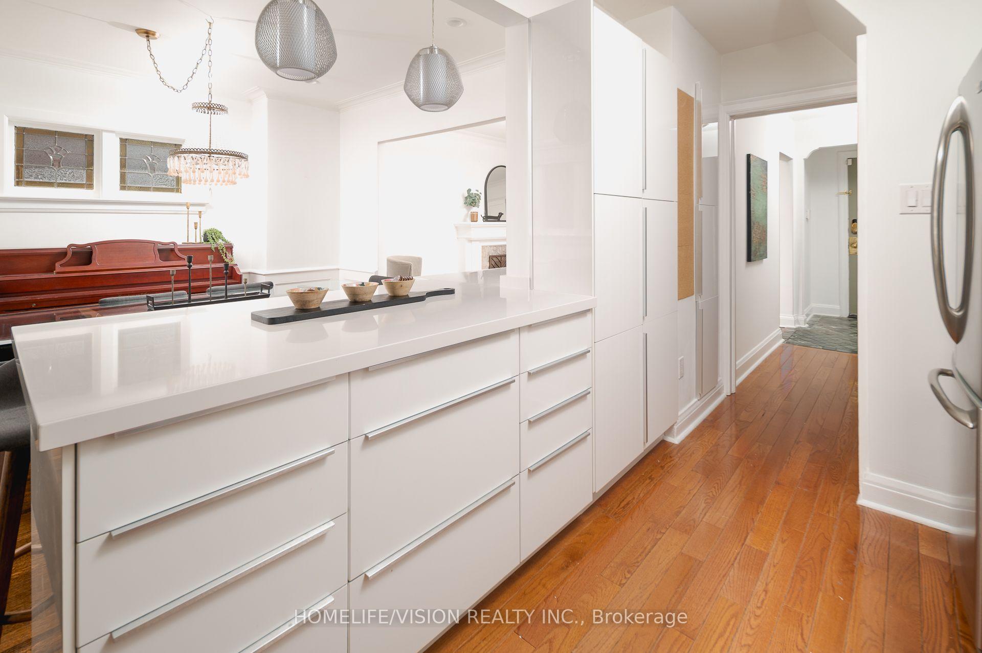 Photo 14 of 45 Mcrae Drive, Toronto, Leaside — HOMEH