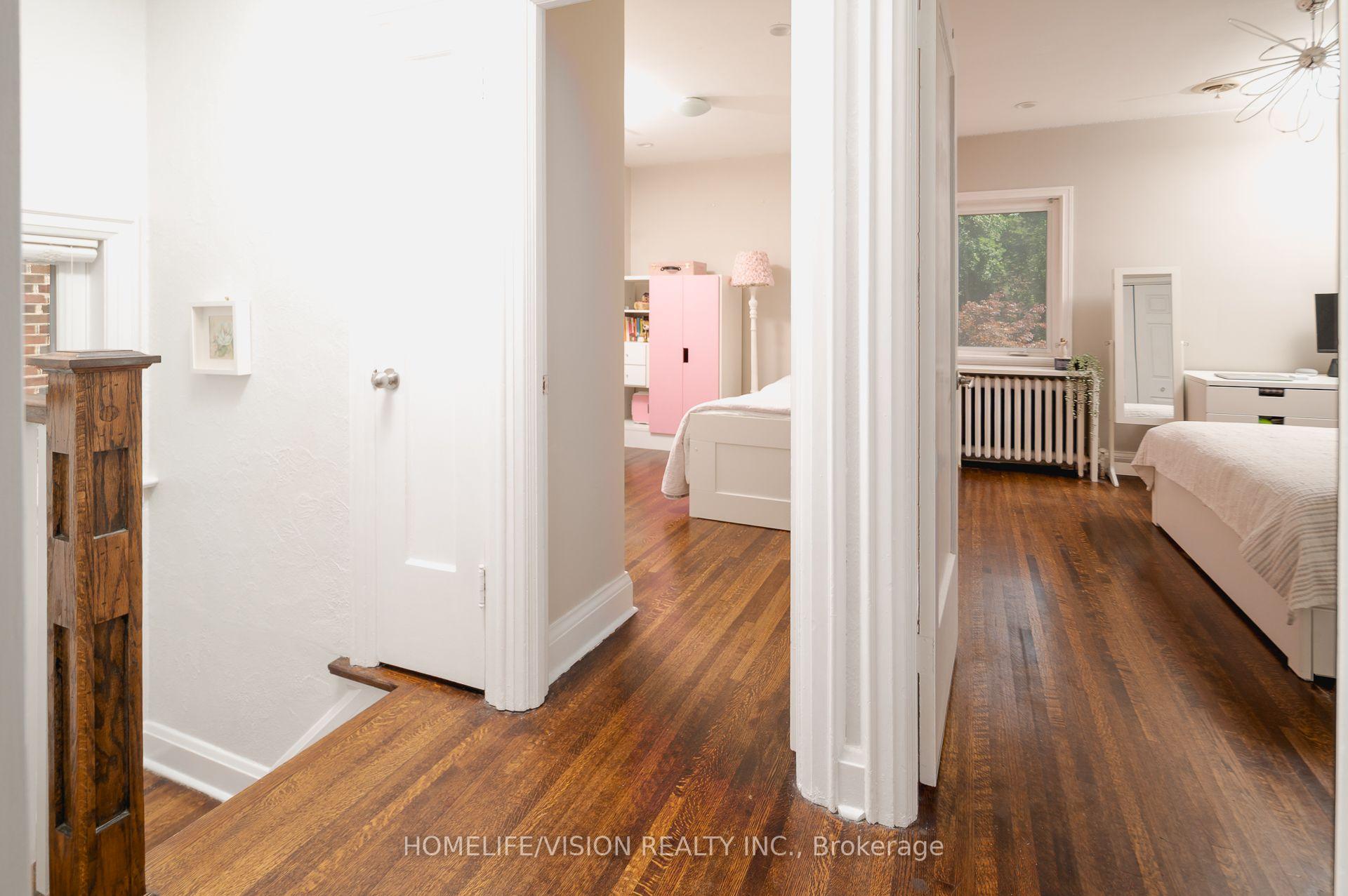 Photo 18 of 45 Mcrae Drive, Toronto, Leaside — HOMEH