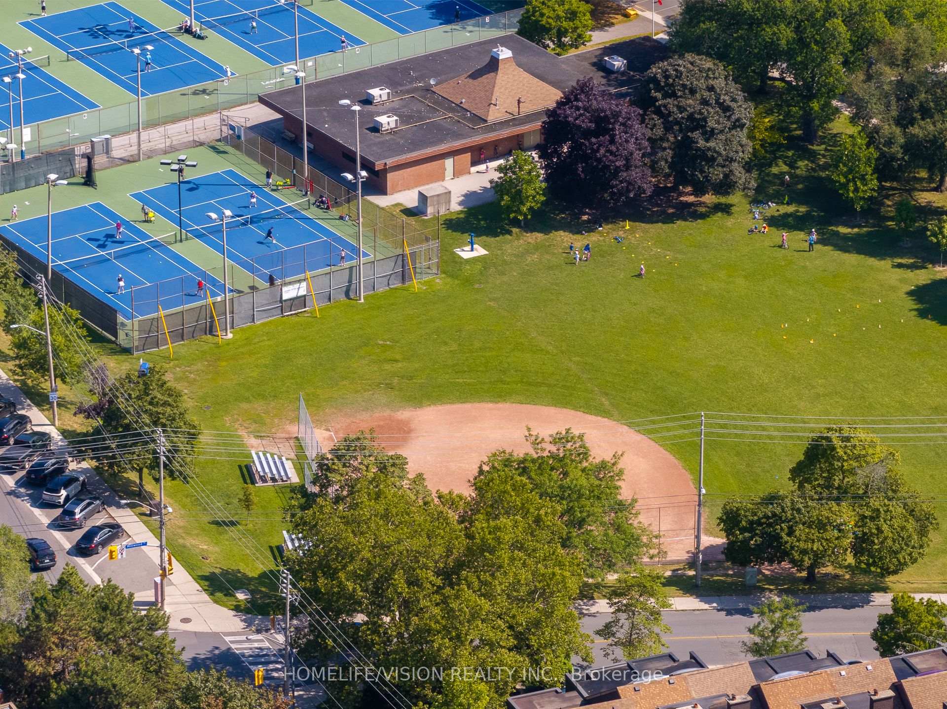 Photo 42 of 45 Mcrae Drive, Toronto, Leaside — HOMEH