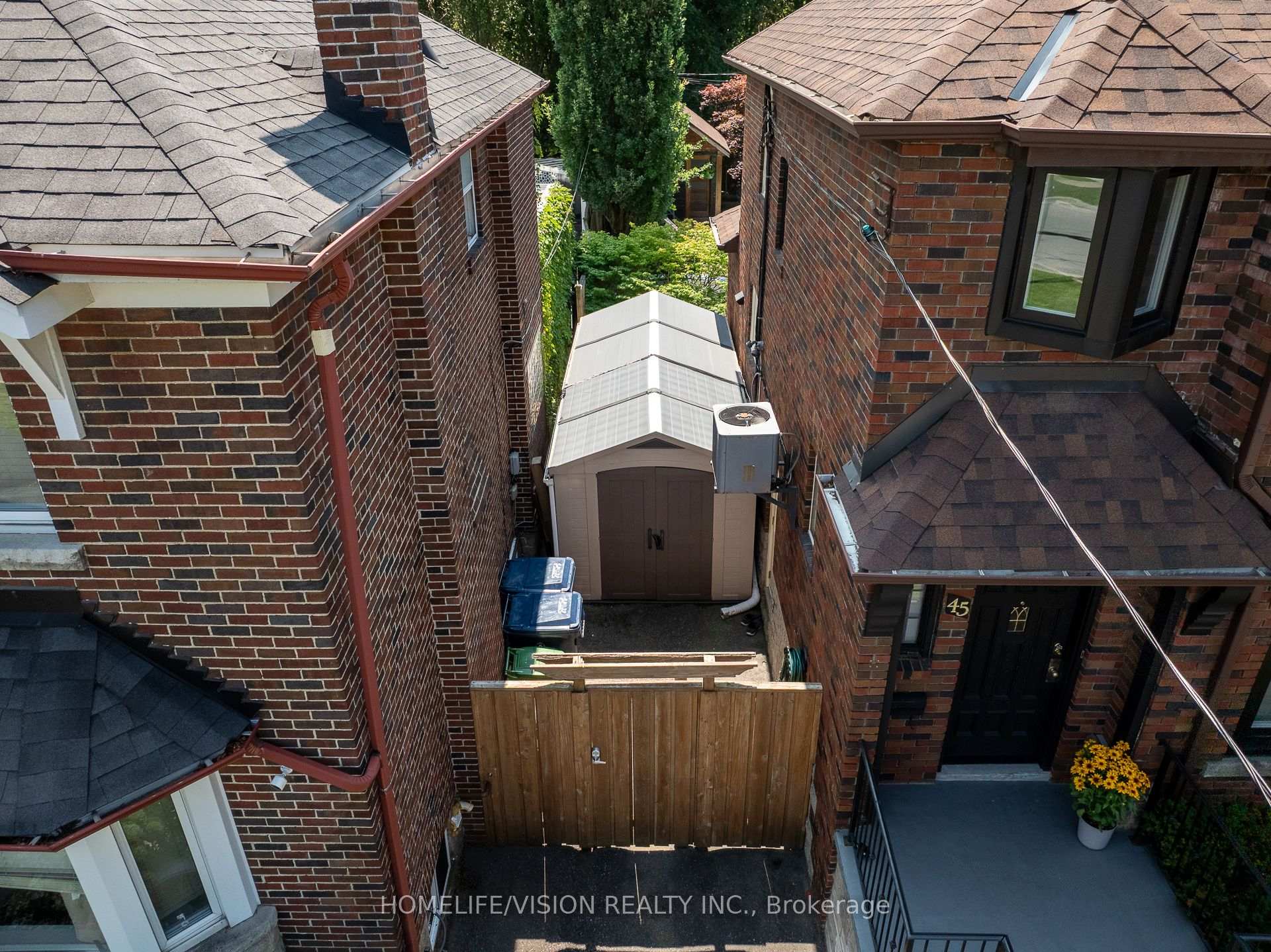 Photo 43 of 45 Mcrae Drive, Toronto, Leaside — HOMEH