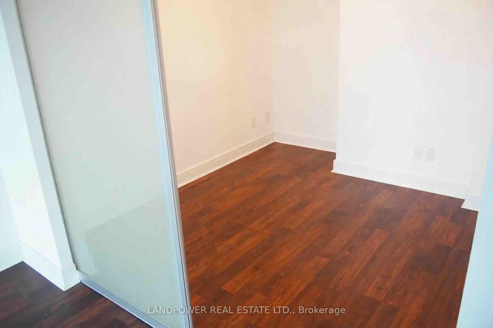 Photo 20 of Unit 1002, 35 Brian Peck Crescent, Toronto, Thorncliffe Park — HOMEH
