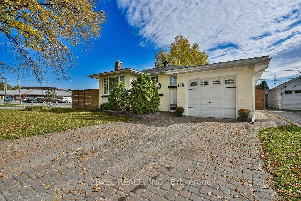 Front of 734 Dieppe Street