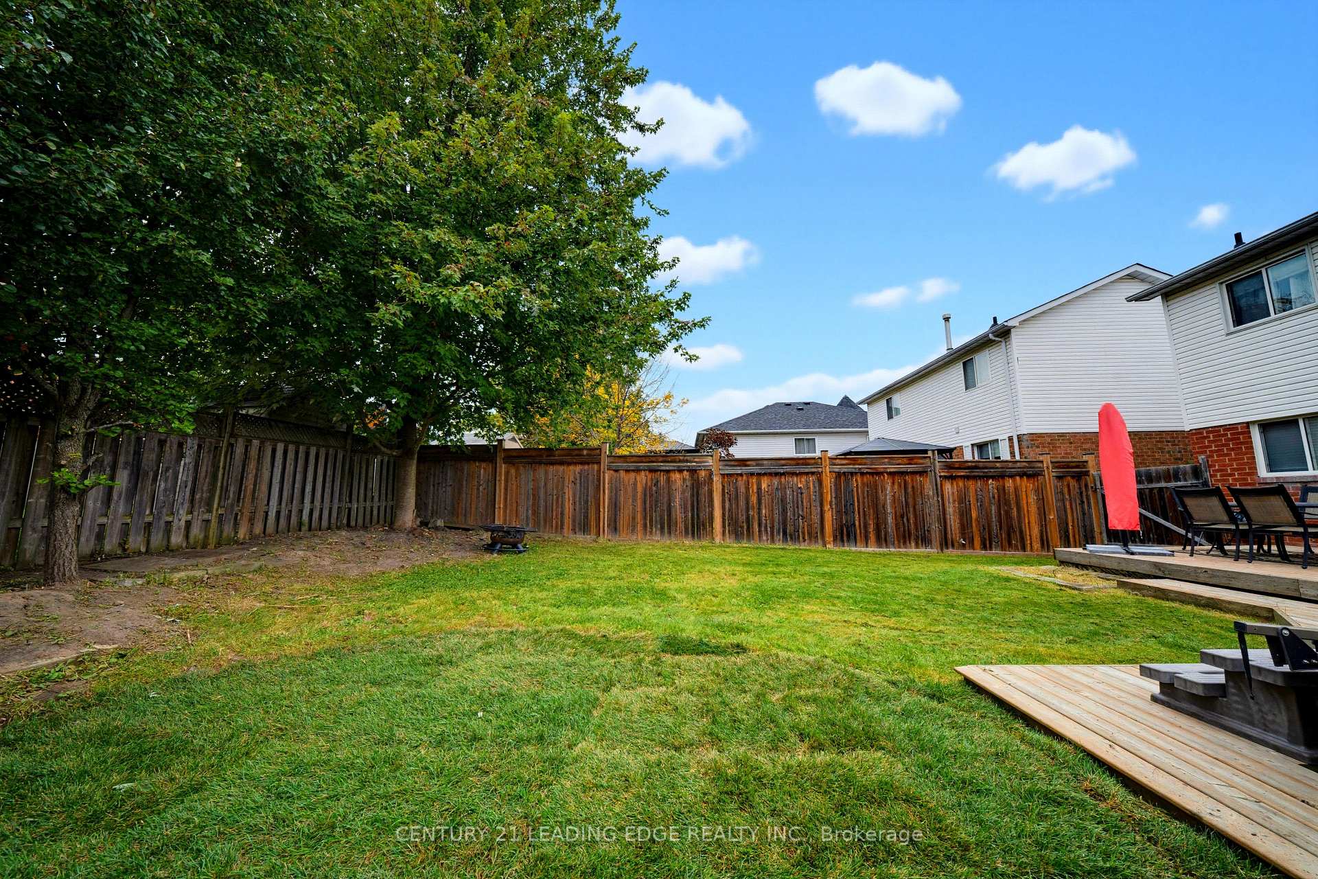 Photo 45 of 75 Hooper Square, Clarington, Bowmanville — HOMEH