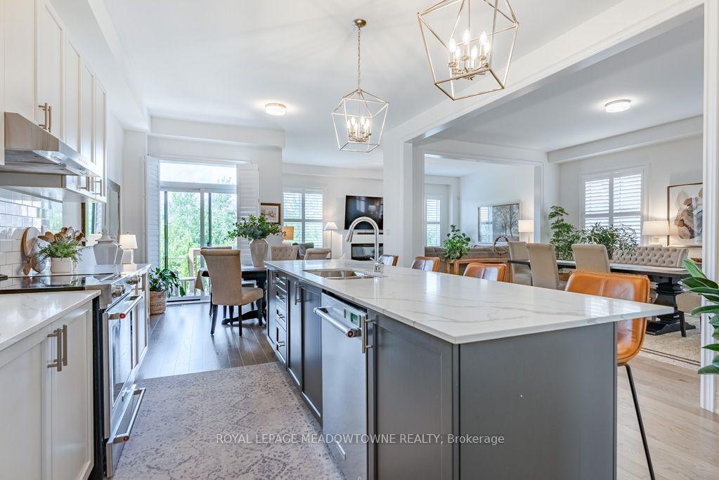 Photo 9 of 461 Parent Place, Milton, Ford — HOMEH