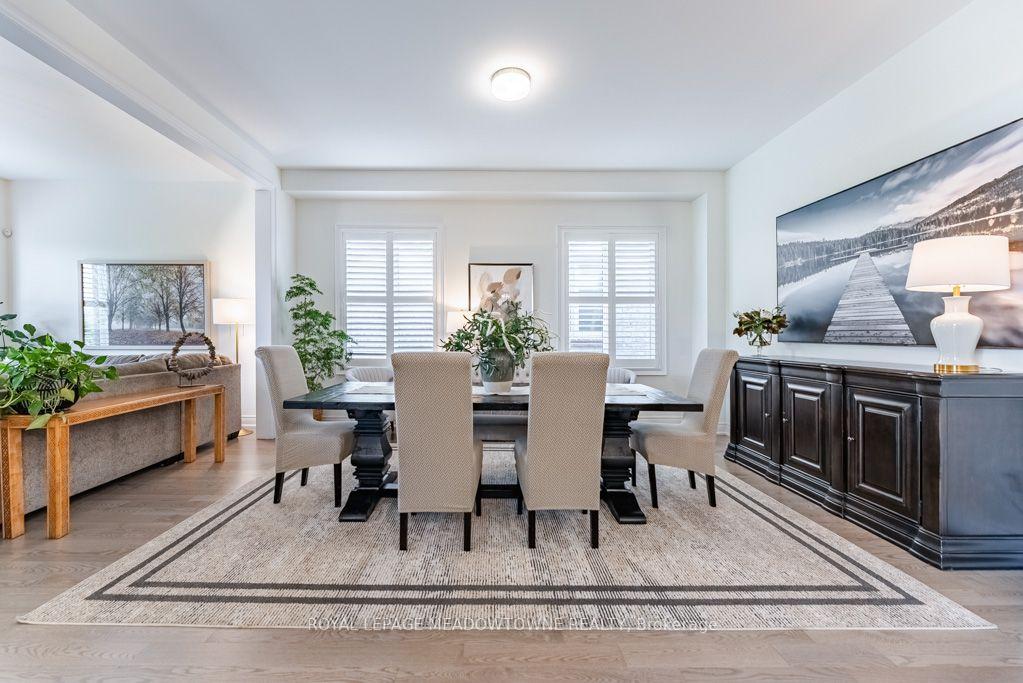 Photo 12 of 461 Parent Place, Milton, Ford — HOMEH