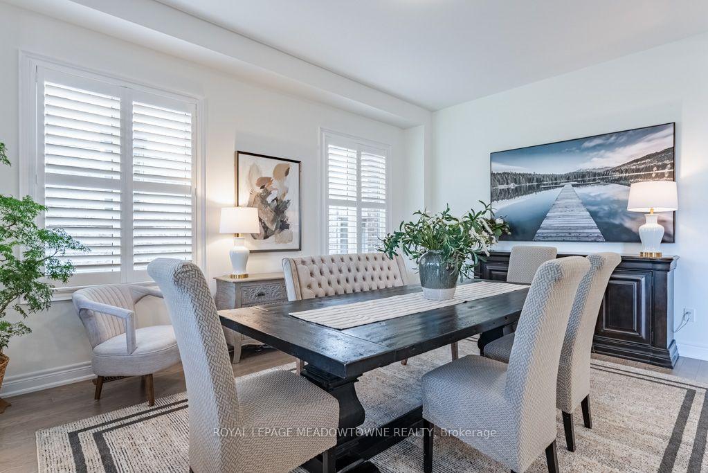 Photo 14 of 461 Parent Place, Milton, Ford — HOMEH