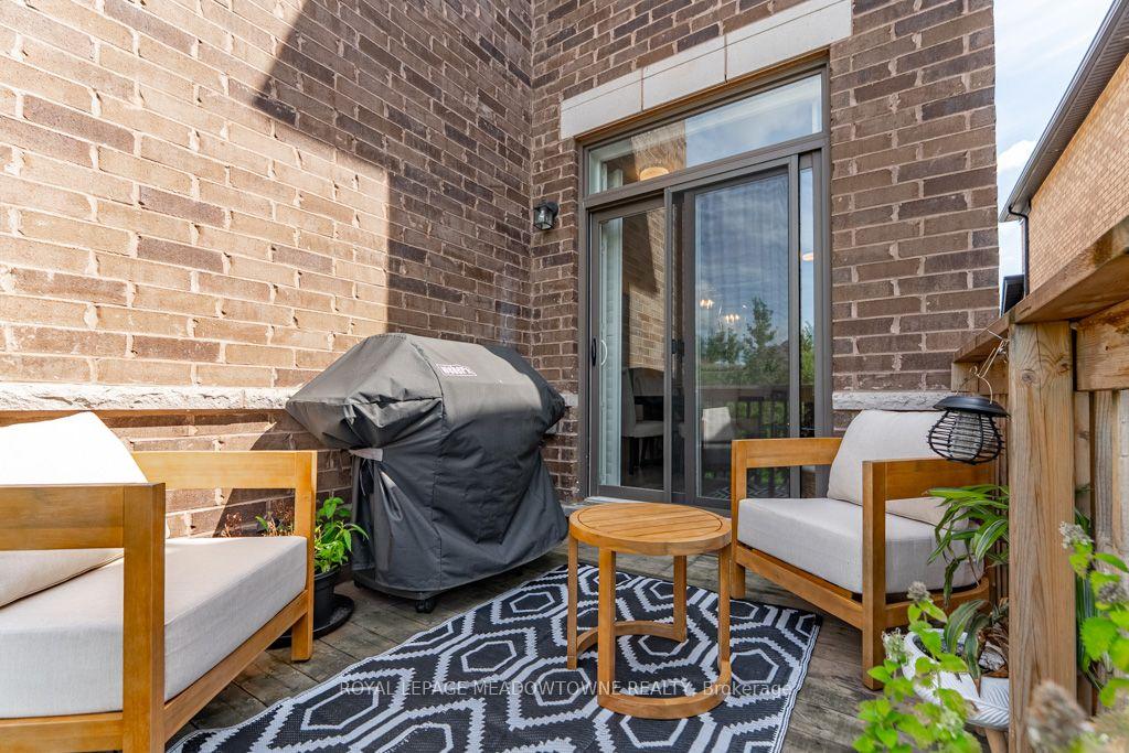 Photo 39 of 461 Parent Place, Milton, Ford — HOMEH