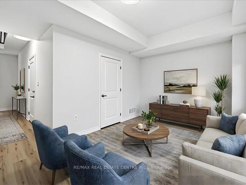 Photo 5 of Unit 9, 122 Dundas Street E, Hamilton, Waterdown — HOMEH