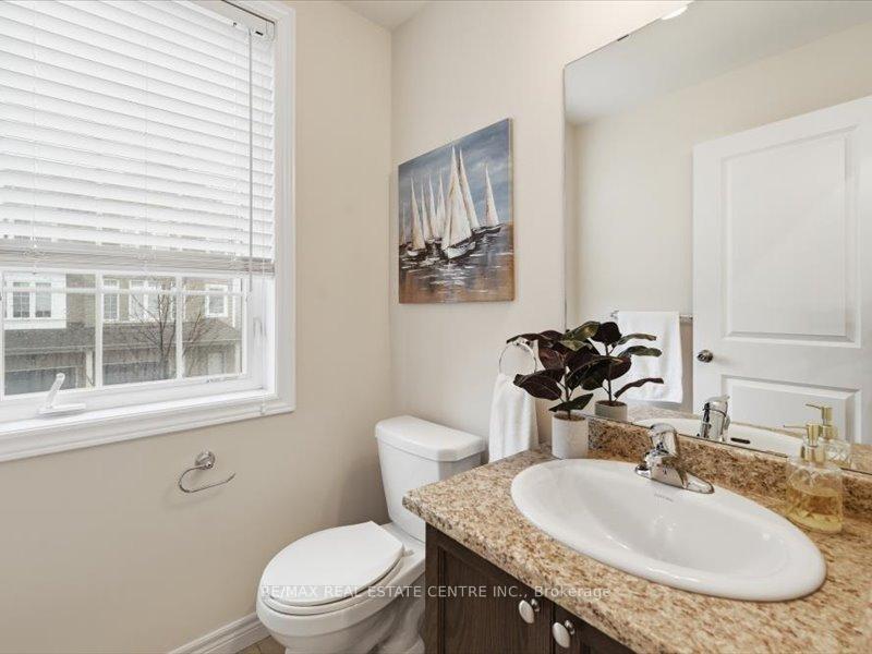 Photo 21 of Unit 9, 122 Dundas Street E, Hamilton, Waterdown — HOMEH