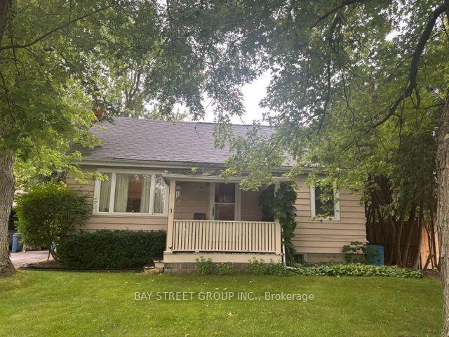 Photo of 320 Stewart Street