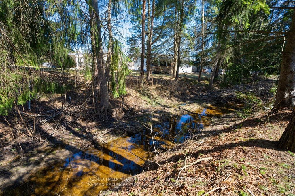 Photo 39 of 18 Cherrywood Lane, Innisfil, Rural Innisfil — HOMEH
