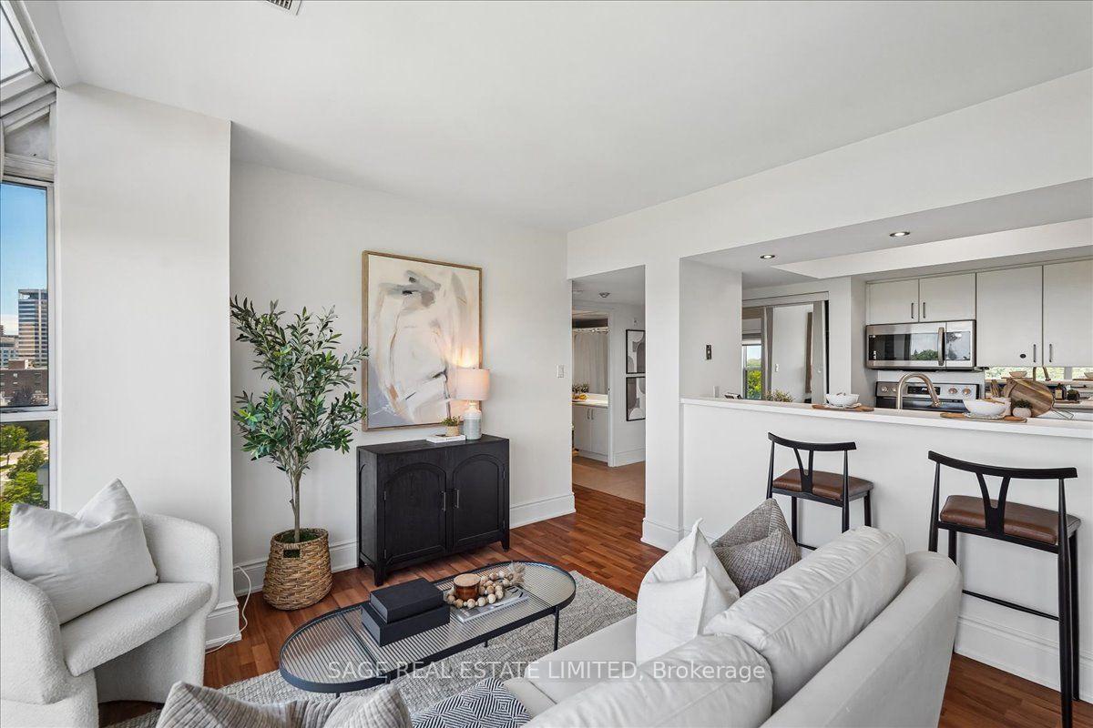 Photo 13 of Unit 901, 97 Lawton Boulevard, Toronto, Yonge-St. Clair — HOMEH