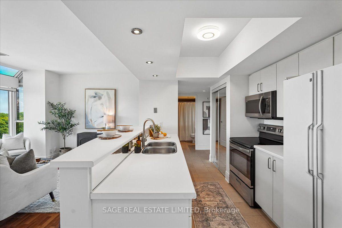 Photo 25 of Unit 901, 97 Lawton Boulevard, Toronto, Yonge-St. Clair — HOMEH