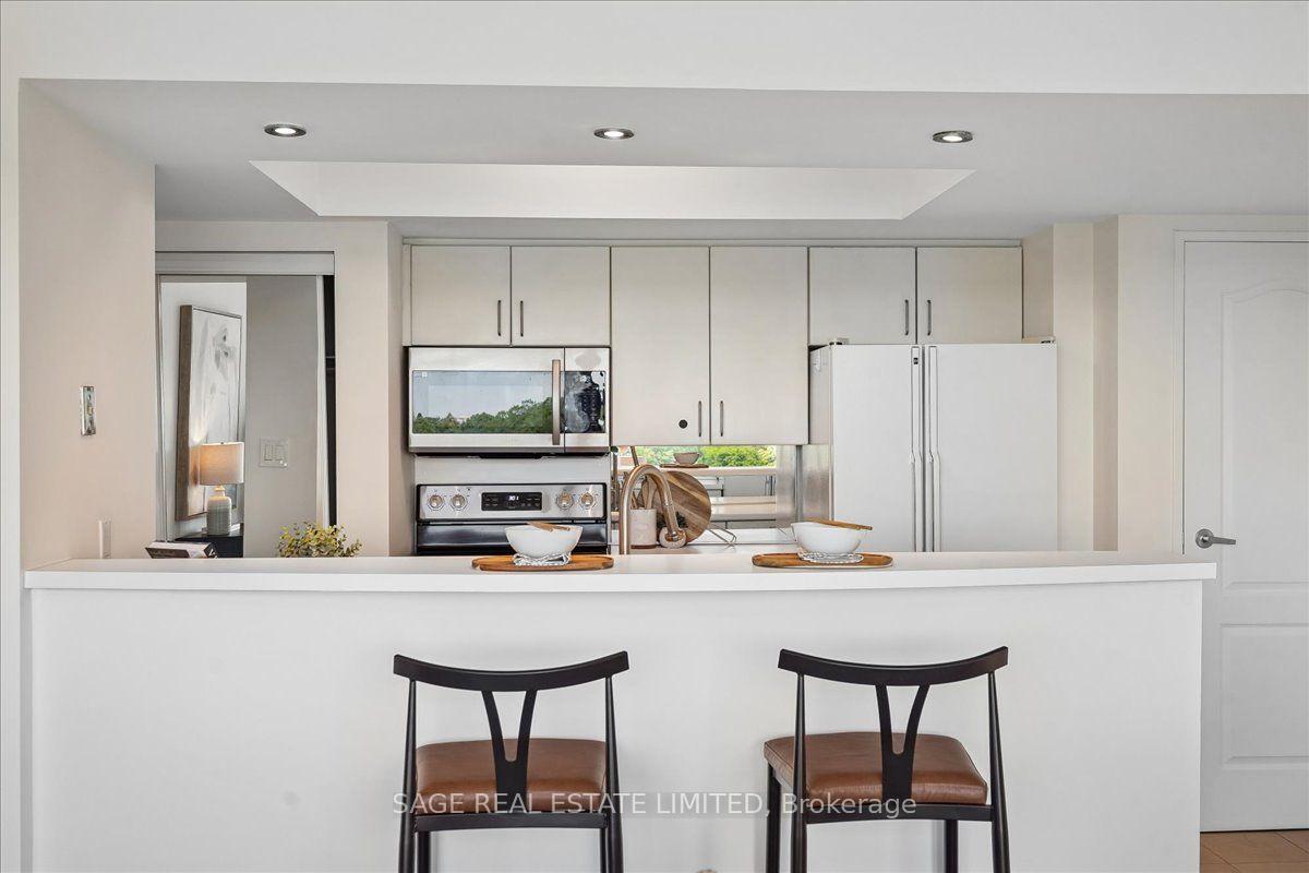 Photo 27 of Unit 901, 97 Lawton Boulevard, Toronto, Yonge-St. Clair — HOMEH