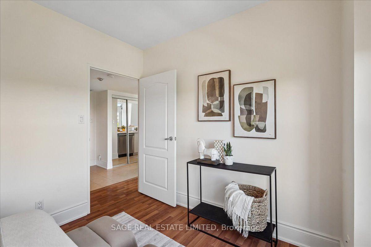 Photo 32 of Unit 901, 97 Lawton Boulevard, Toronto, Yonge-St. Clair — HOMEH