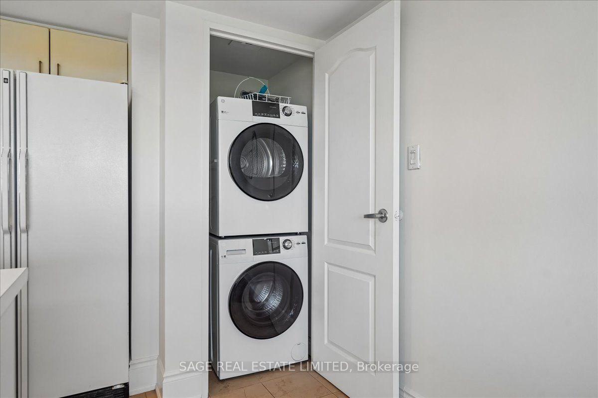 Photo 36 of Unit 901, 97 Lawton Boulevard, Toronto, Yonge-St. Clair — HOMEH