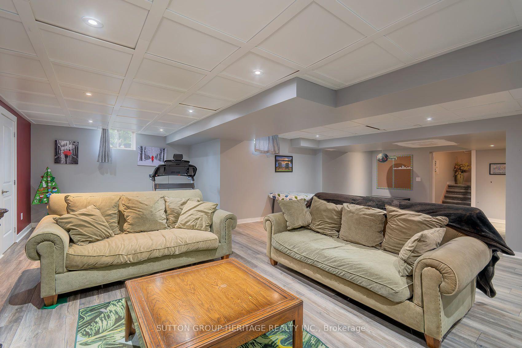 Photo 36 of 38 Augusta Drive Way, Markham, Greensborough — HOMEH