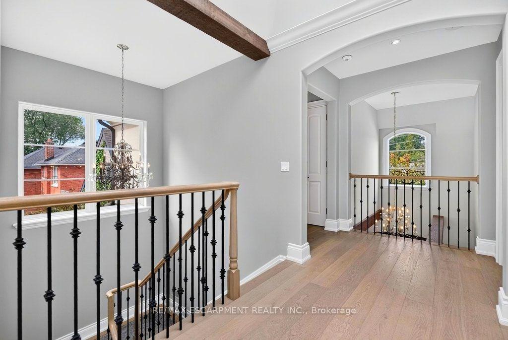 Photo 23 of 2188 Caroline Street, Burlington, Brant — HOMEH