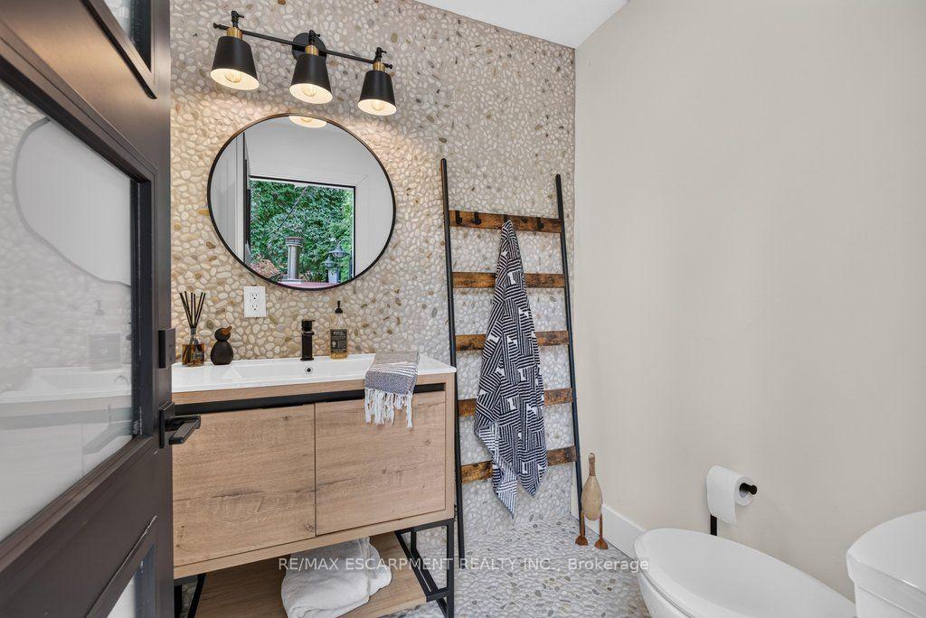 Photo 44 of 2188 Caroline Street, Burlington, Brant — HOMEH