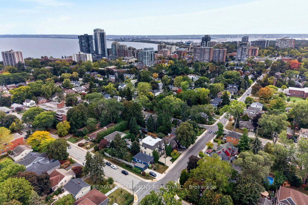 Photo 47 of 2188 Caroline Street, Burlington, Brant — HOMEH