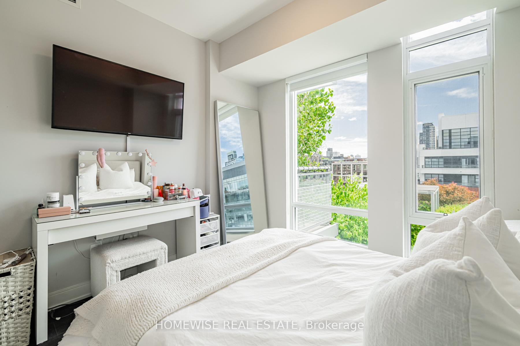 Photo 15 of Unit Lph12, 525 Adelaide Street, Toronto, Waterfront Communities — HOMEH