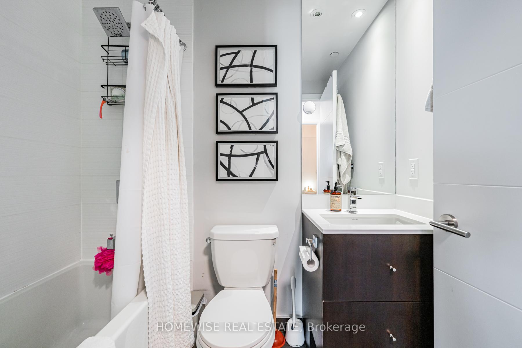 Photo 16 of Unit Lph12, 525 Adelaide Street, Toronto, Waterfront Communities — HOMEH