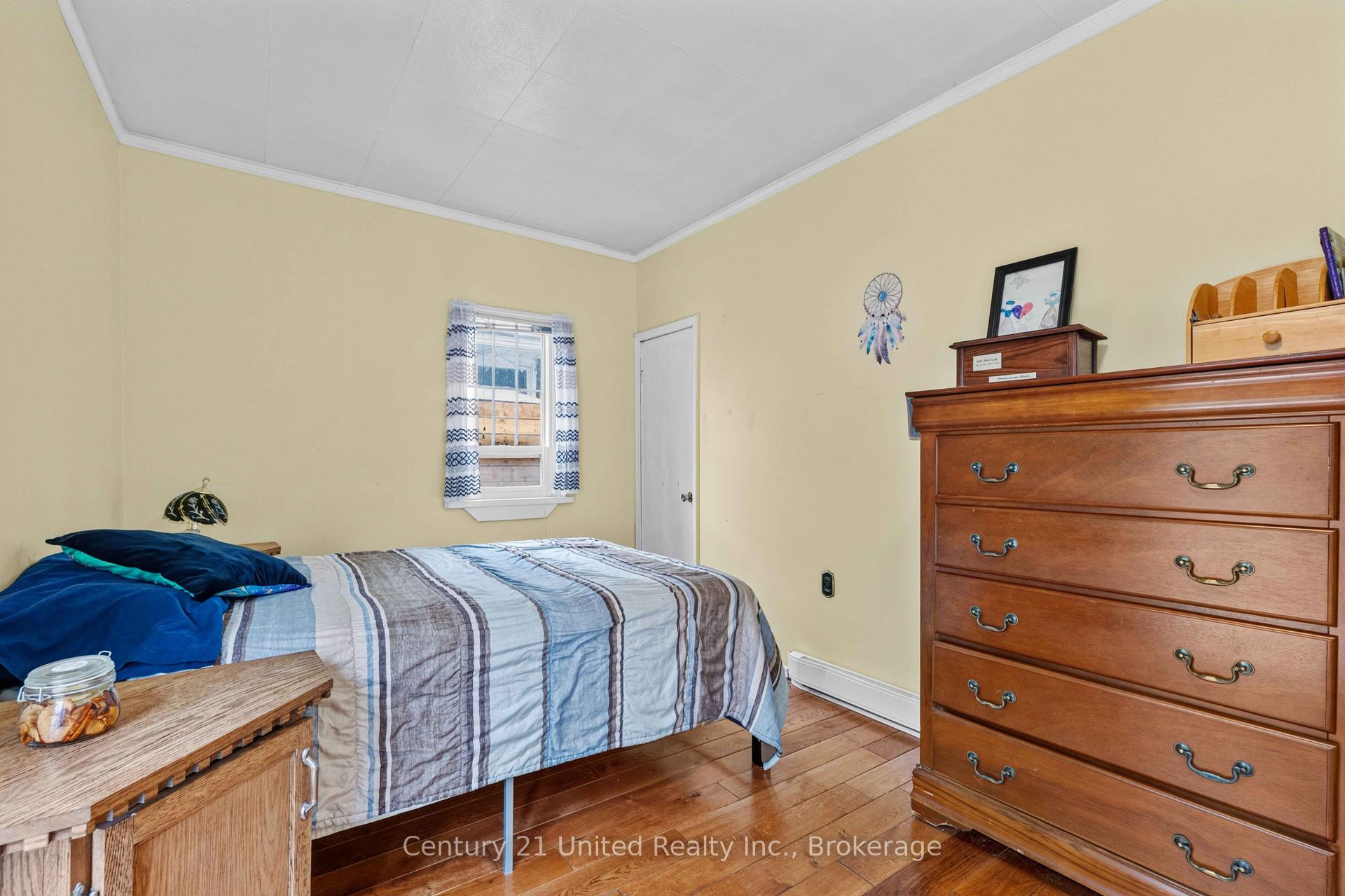 Photo 16 of 528 Brioux Avenue, Peterborough, Otonabee Ward 1 — HOMEH