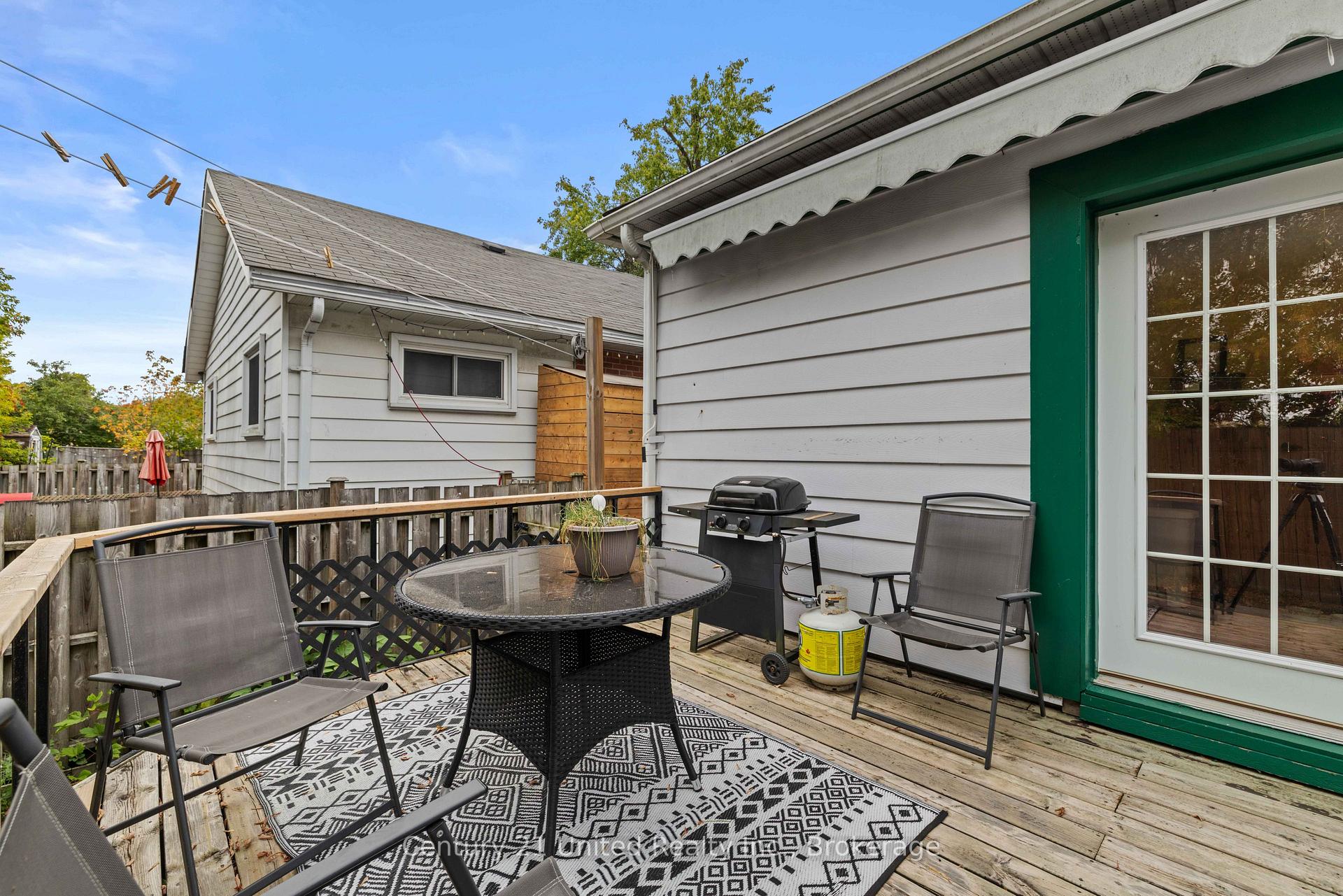 Photo 24 of 528 Brioux Avenue, Peterborough, Otonabee Ward 1 — HOMEH