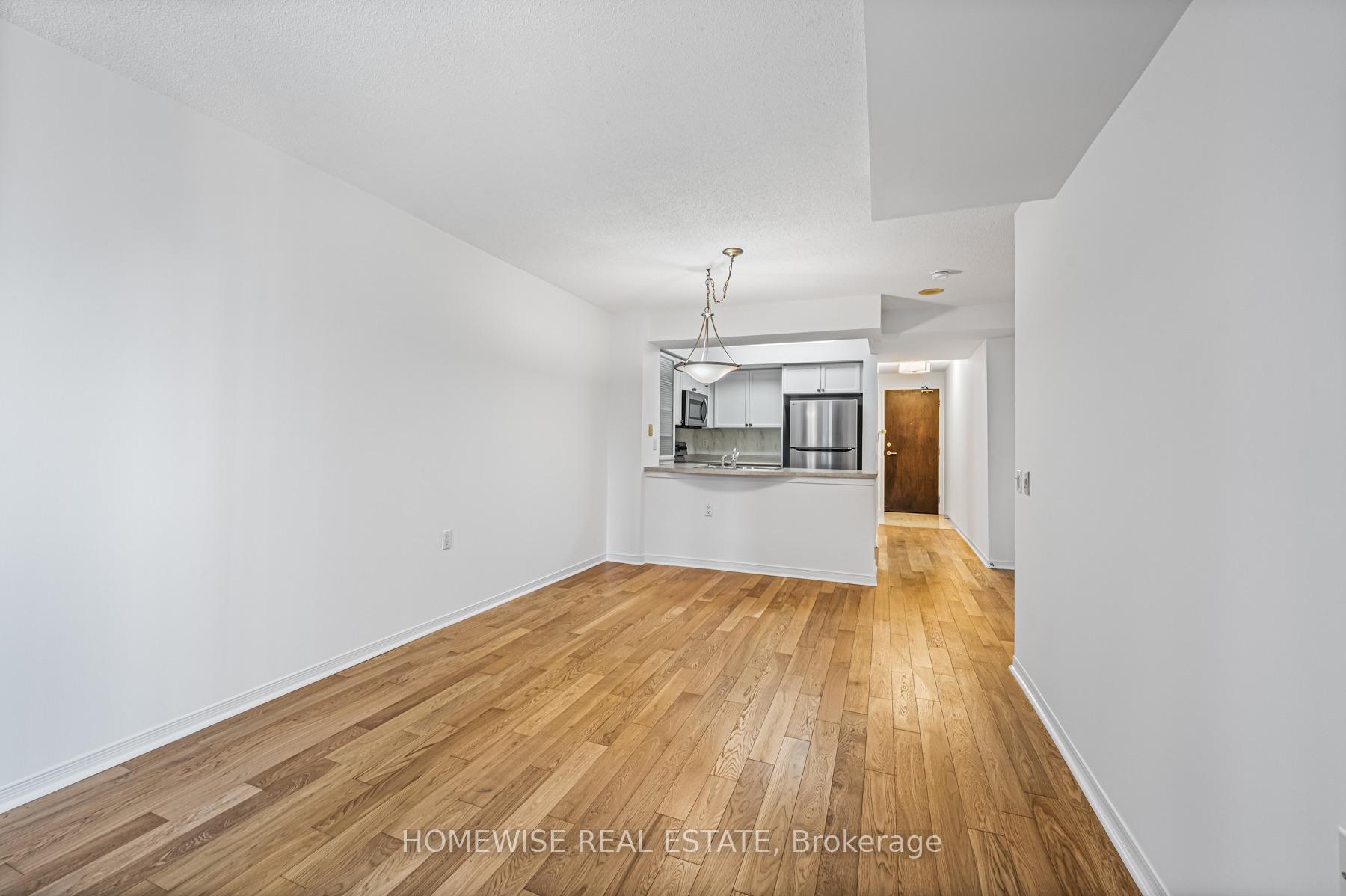 Photo 10 of Unit 601, 388 Bloor Street E, Toronto, Rosedale-Moore Park — HOMEH