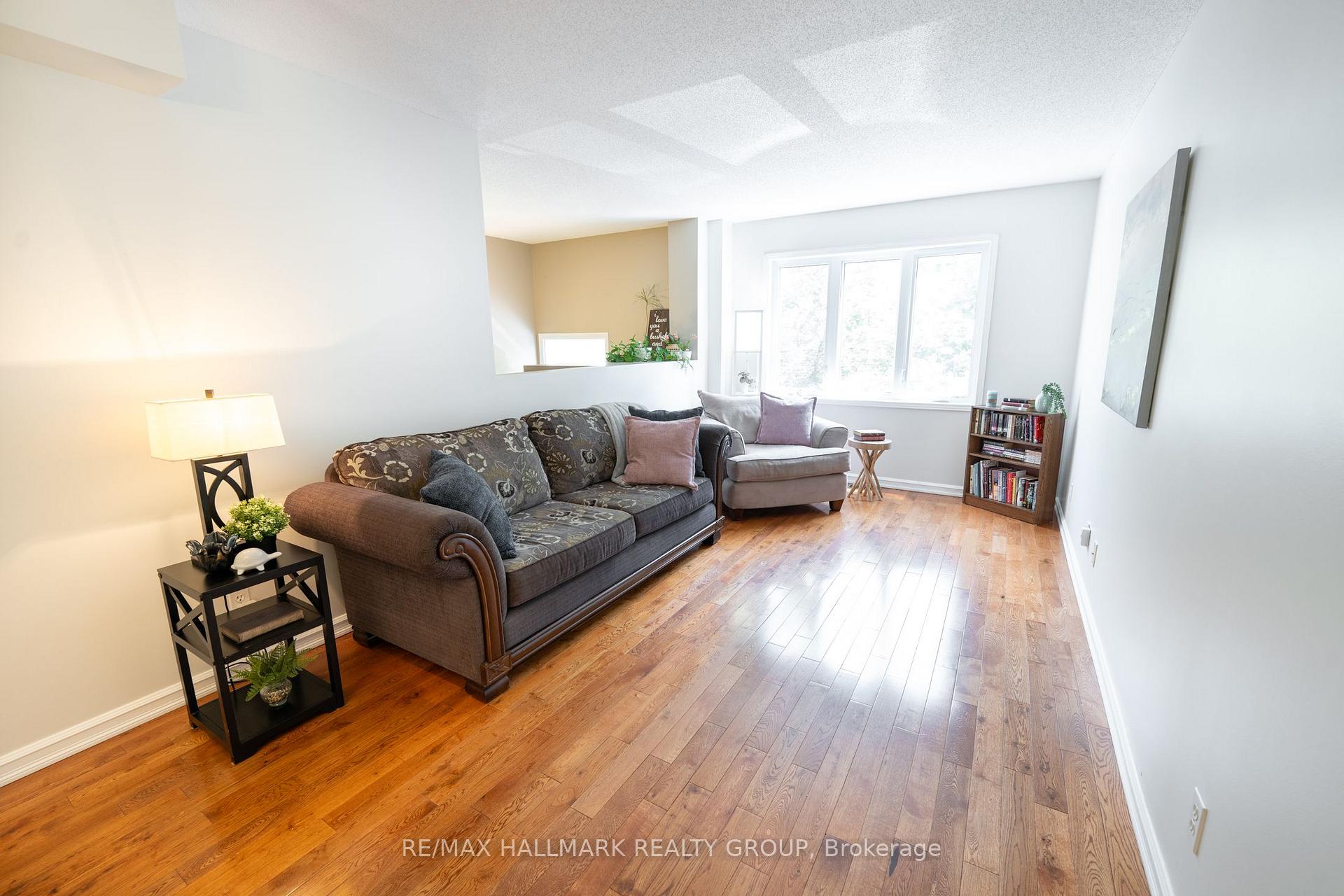 Photo 9 of 3 Seth Private, Ottawa, Carson Meadows — HOMEH