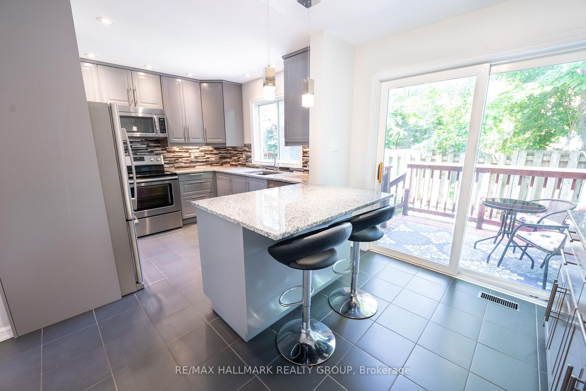 Photo 13 of 3 Seth Private, Ottawa, Carson Meadows — HOMEH