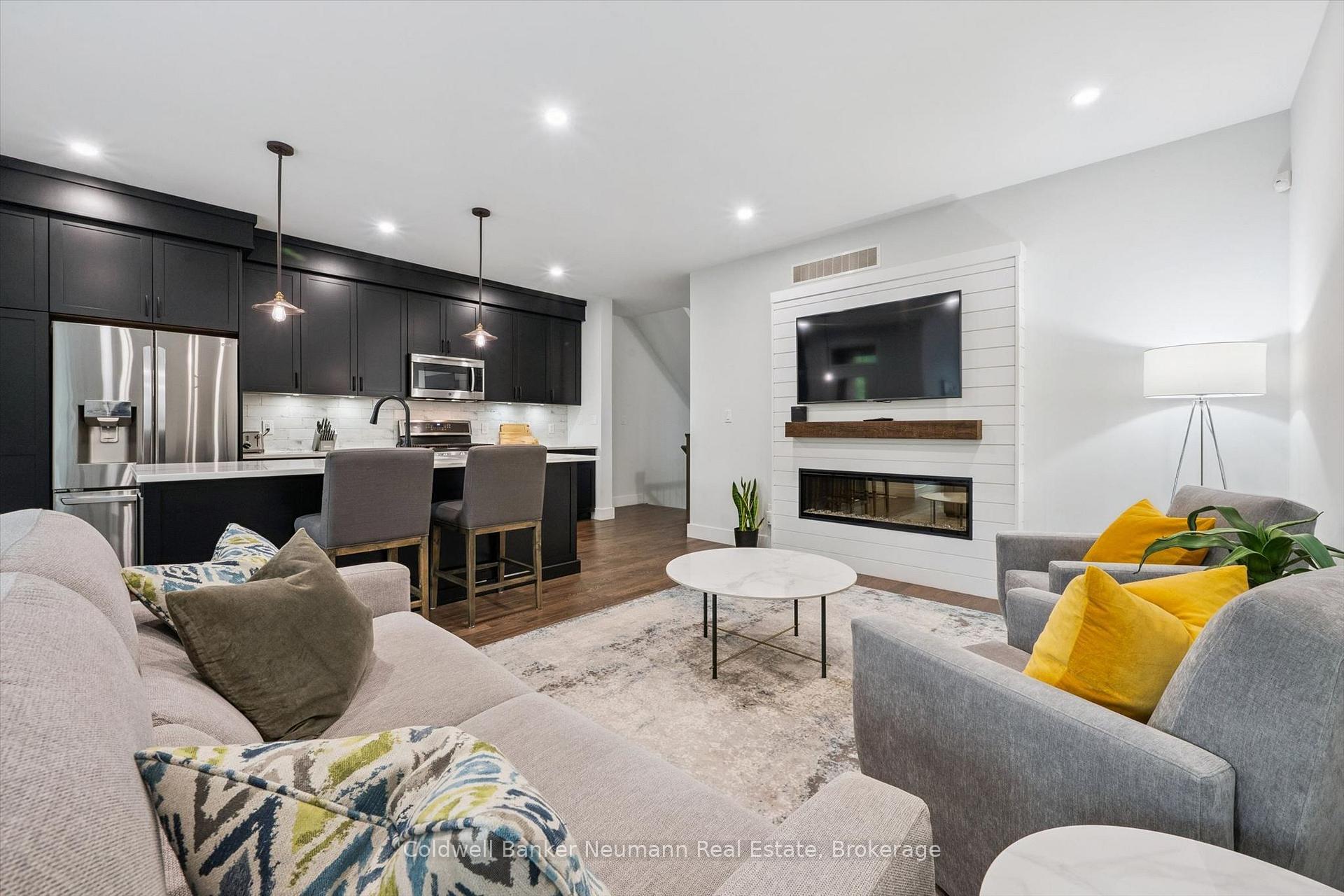 Photo 1 of 169 Morris Street, Guelph, St. Patrick's Ward — HOMEH