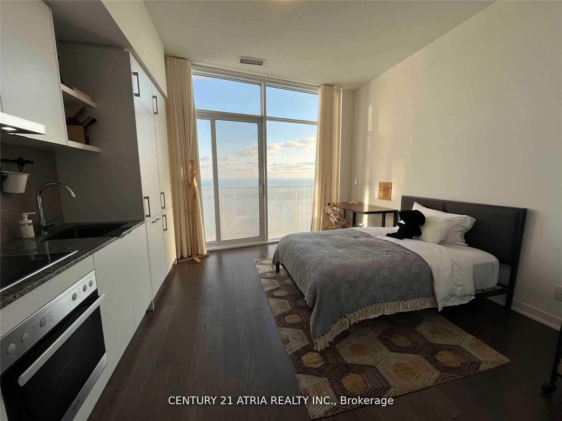 Photo 4 of Unit 6908, 100 Harbour Street, Toronto, Waterfront Communities — HOMEH