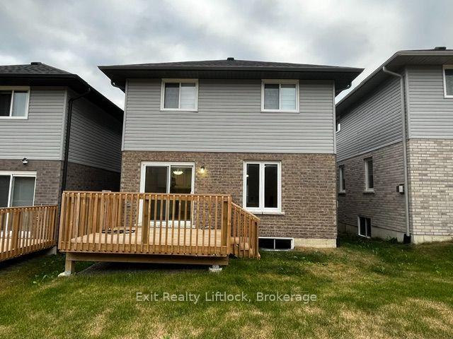 Photo 18 of 232 O'Neil Street, Peterborough, Monaghan Ward 2 — HOMEH