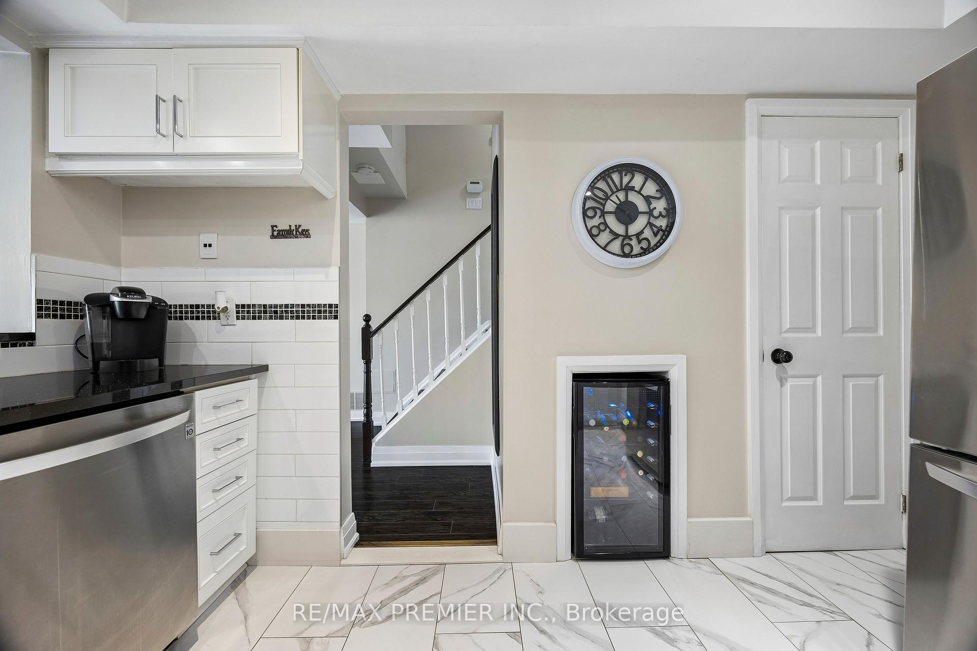 Photo 32 of Unit TH 8, 100 Arbors Lane, Vaughan, West Woodbridge — HOMEH