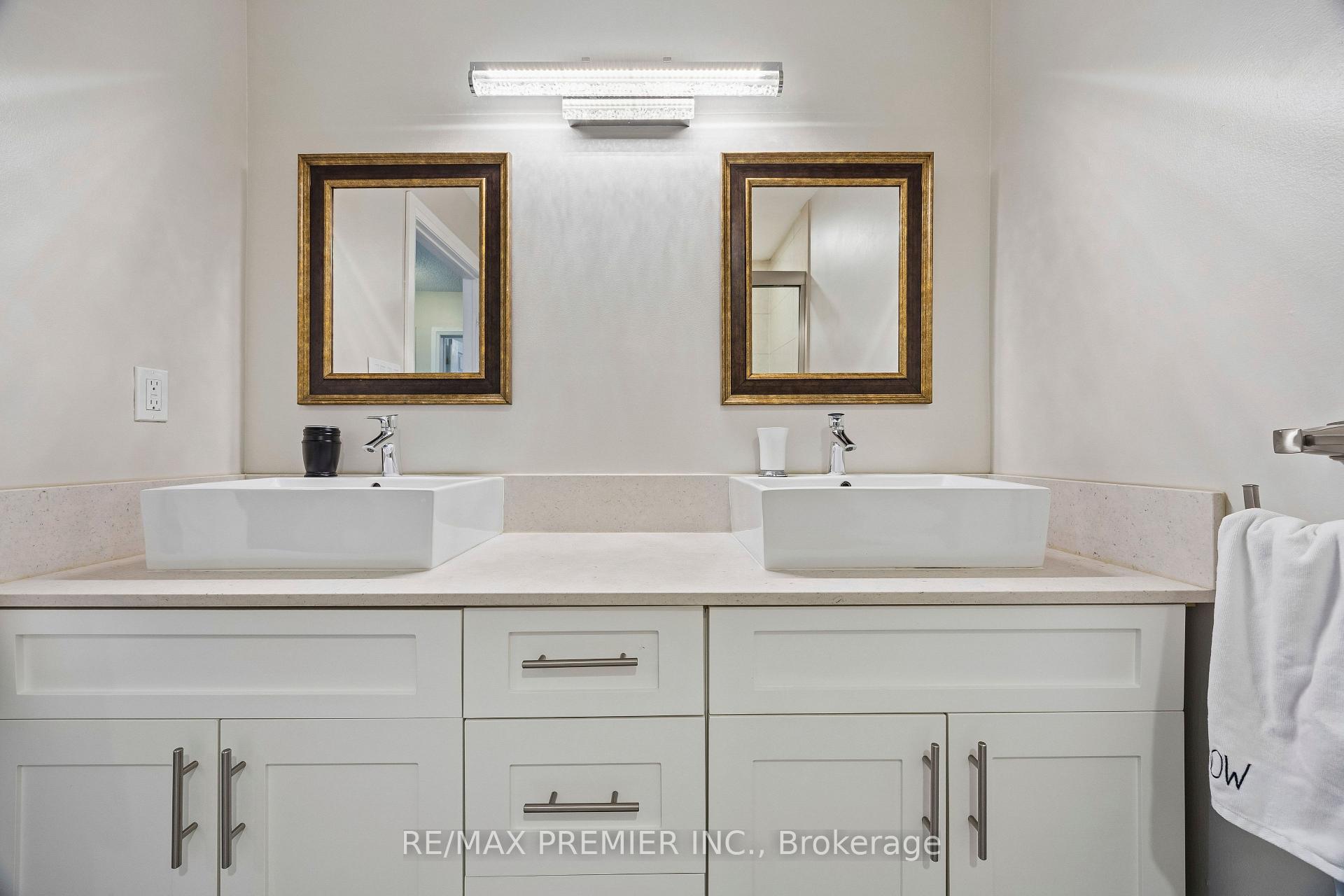 Photo 40 of Unit TH 8, 100 Arbors Lane, Vaughan, West Woodbridge — HOMEH