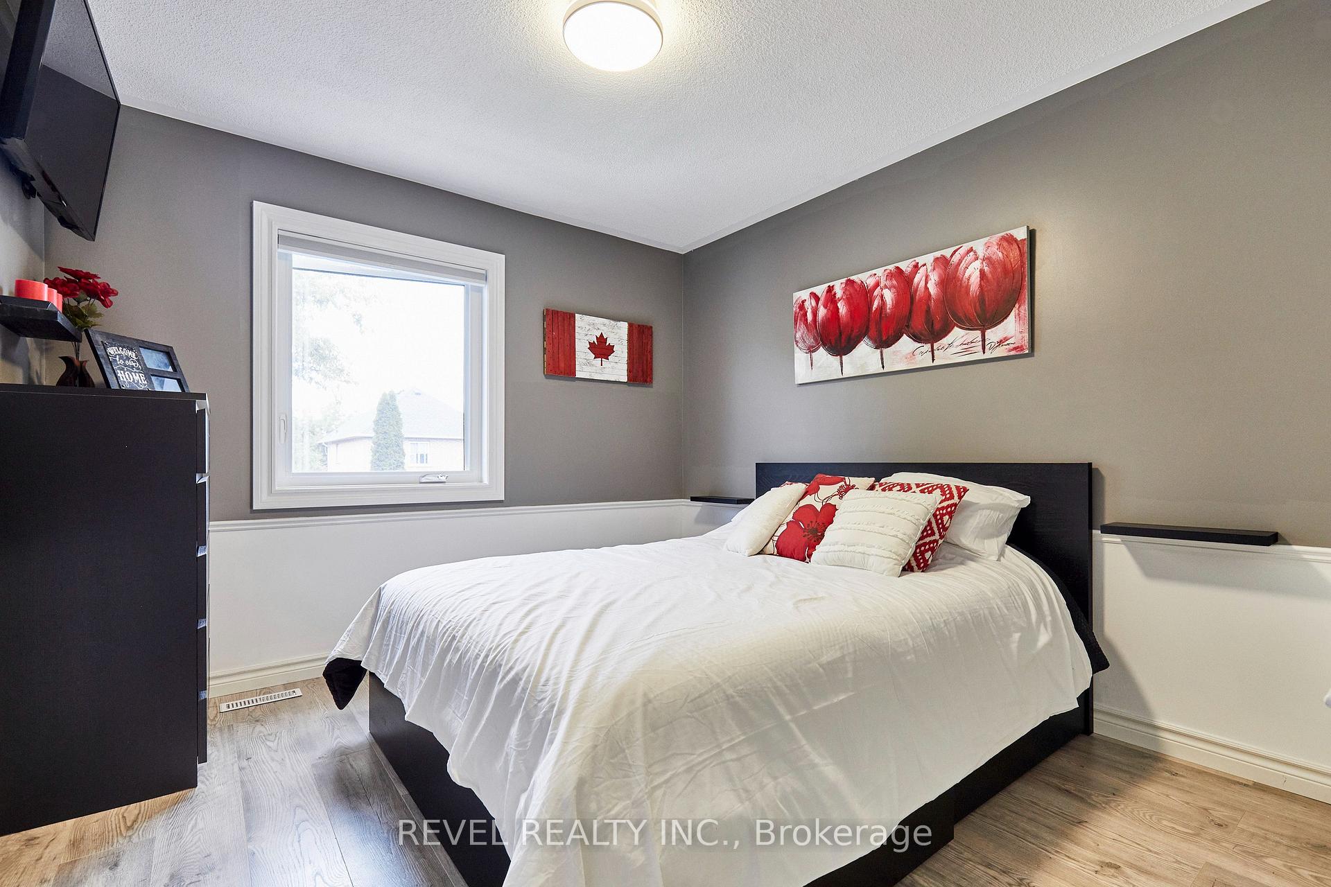 Photo 21 of 20 Breakwater Drive, Whitby, Port Whitby — HOMEH