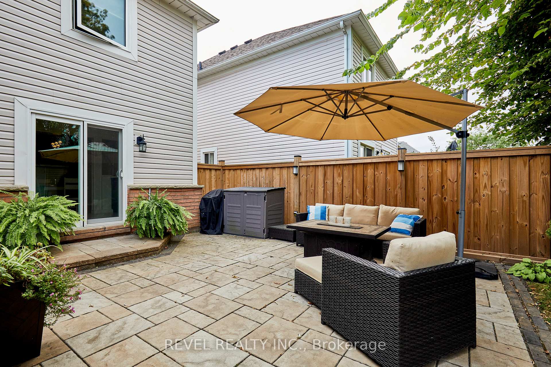 Photo 37 of 20 Breakwater Drive, Whitby, Port Whitby — HOMEH