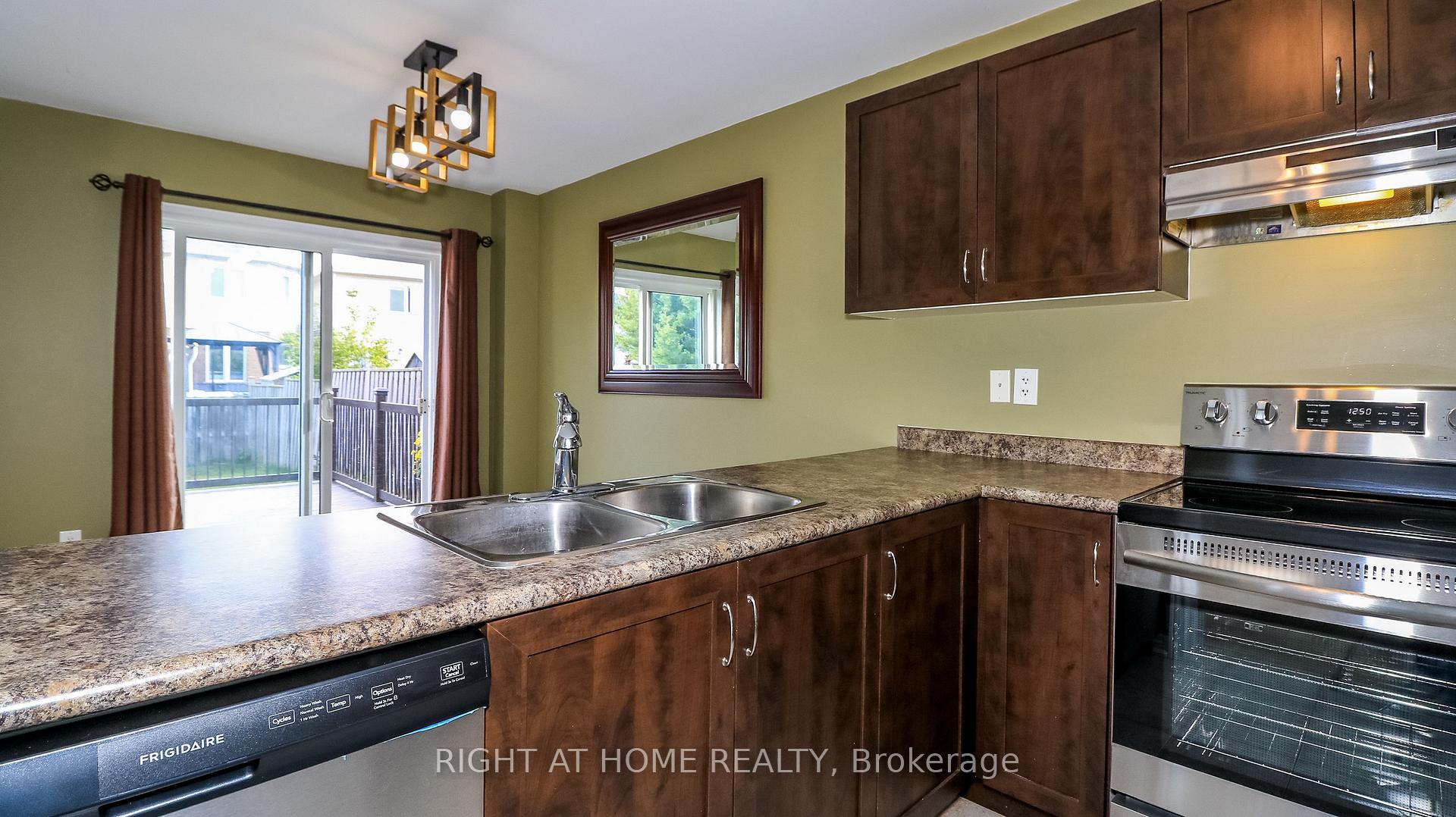 Photo 18 of 165 Greenwood Drive, Essa, Angus — HOMEH