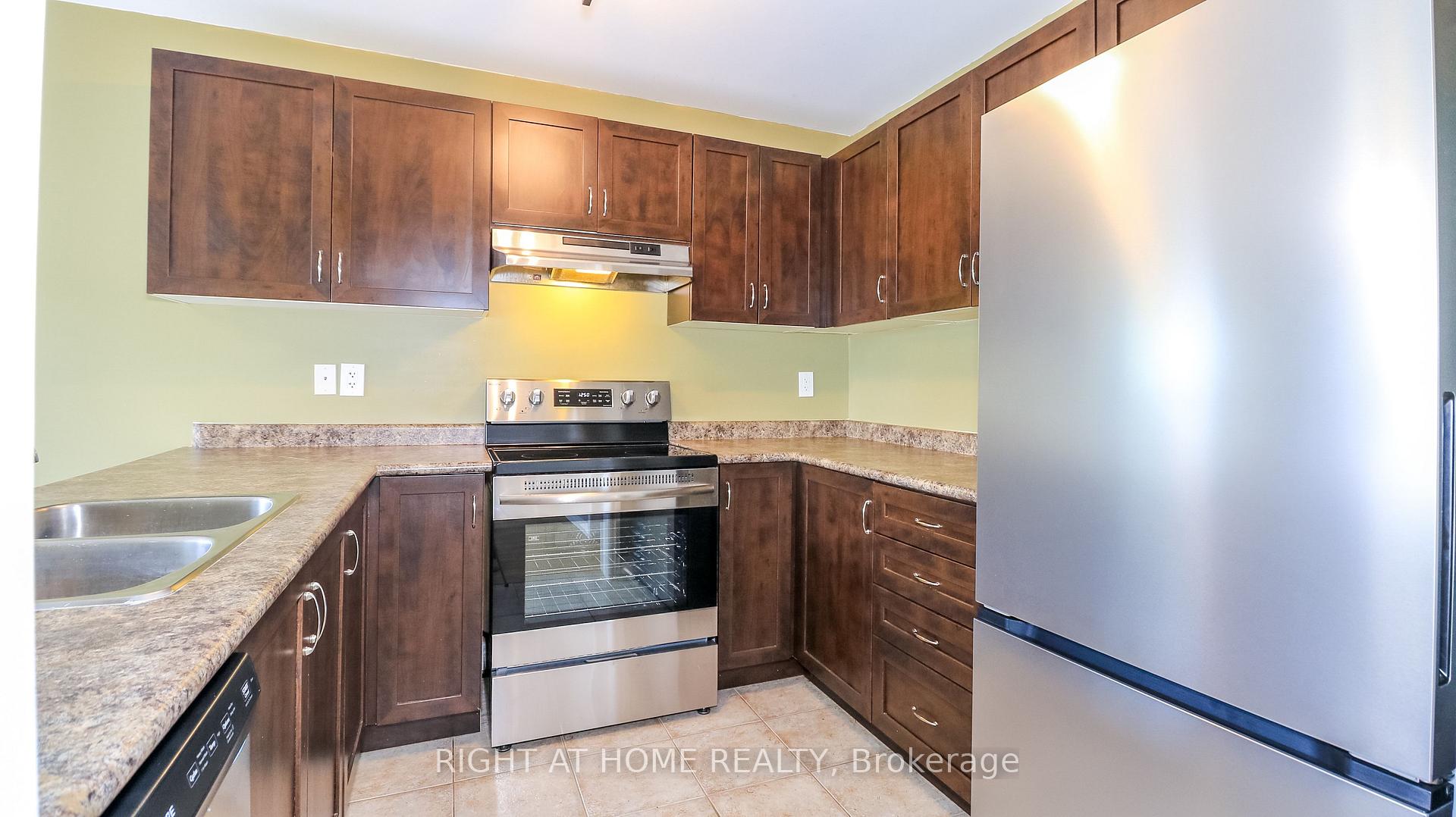 Photo 20 of 165 Greenwood Drive, Essa, Angus — HOMEH
