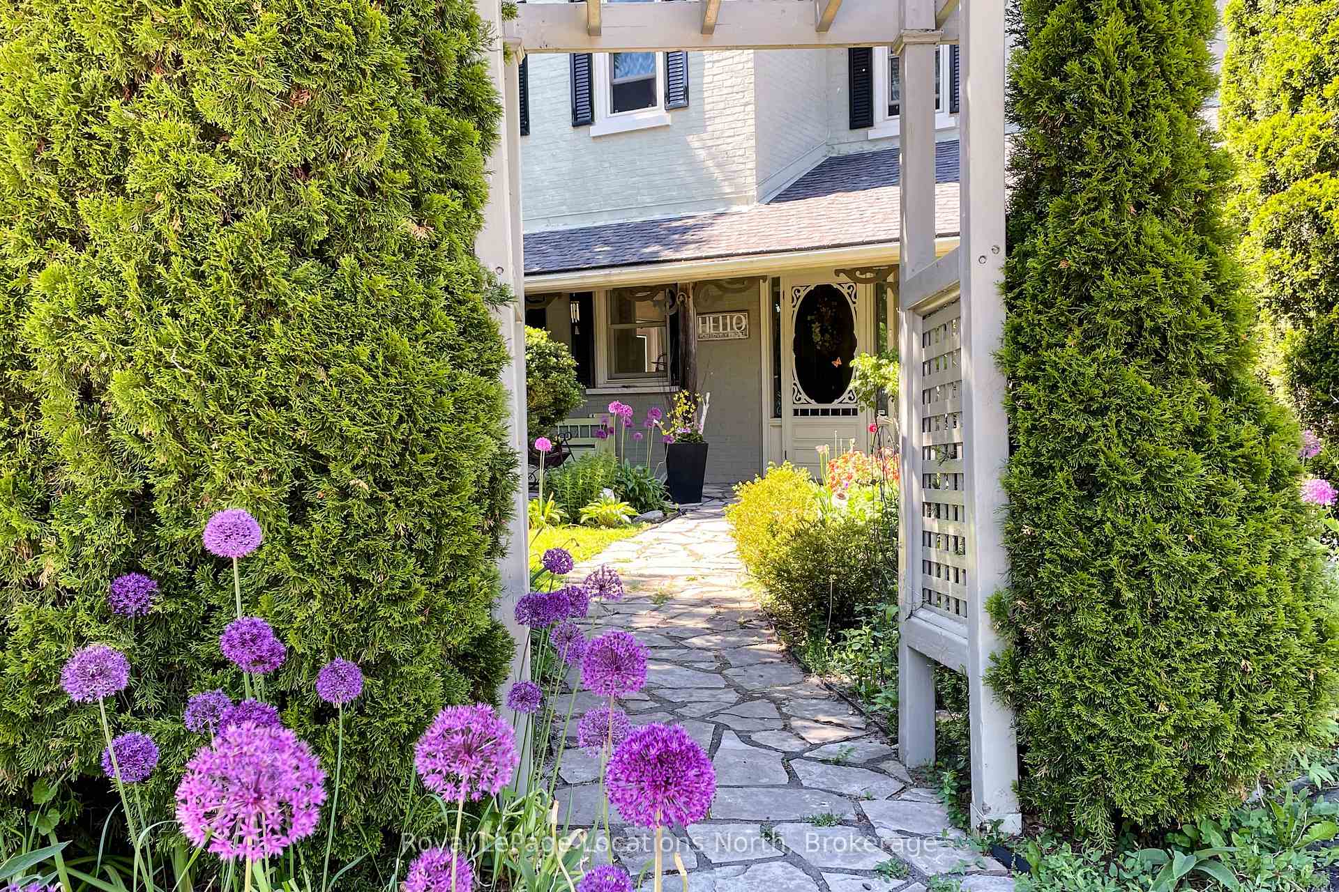 Photo 2 of 44 Parkview Avenue, Meaford — HOMEH