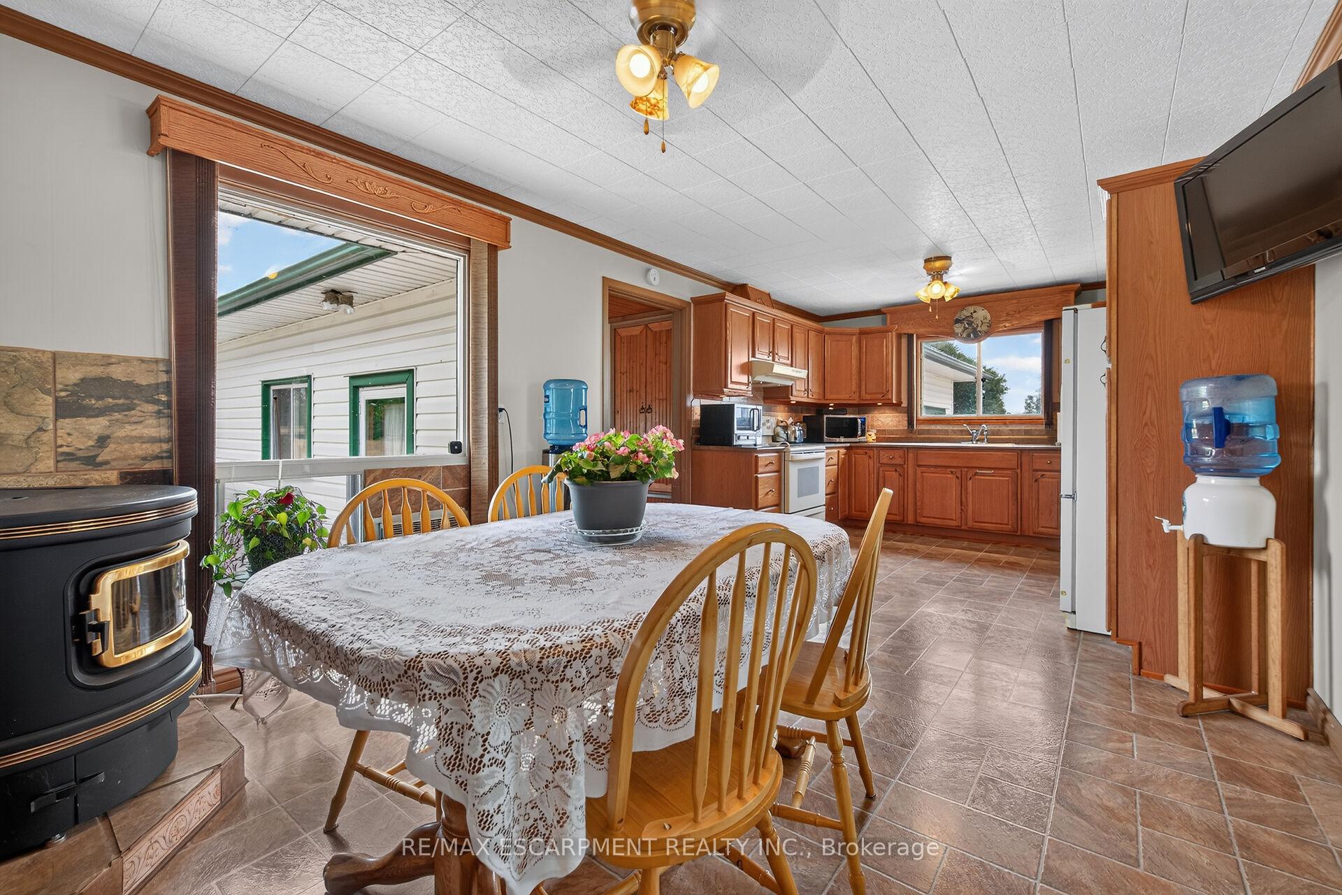 Photo 5 of 1057 Concession 4 Road, Haldimand — HOMEH