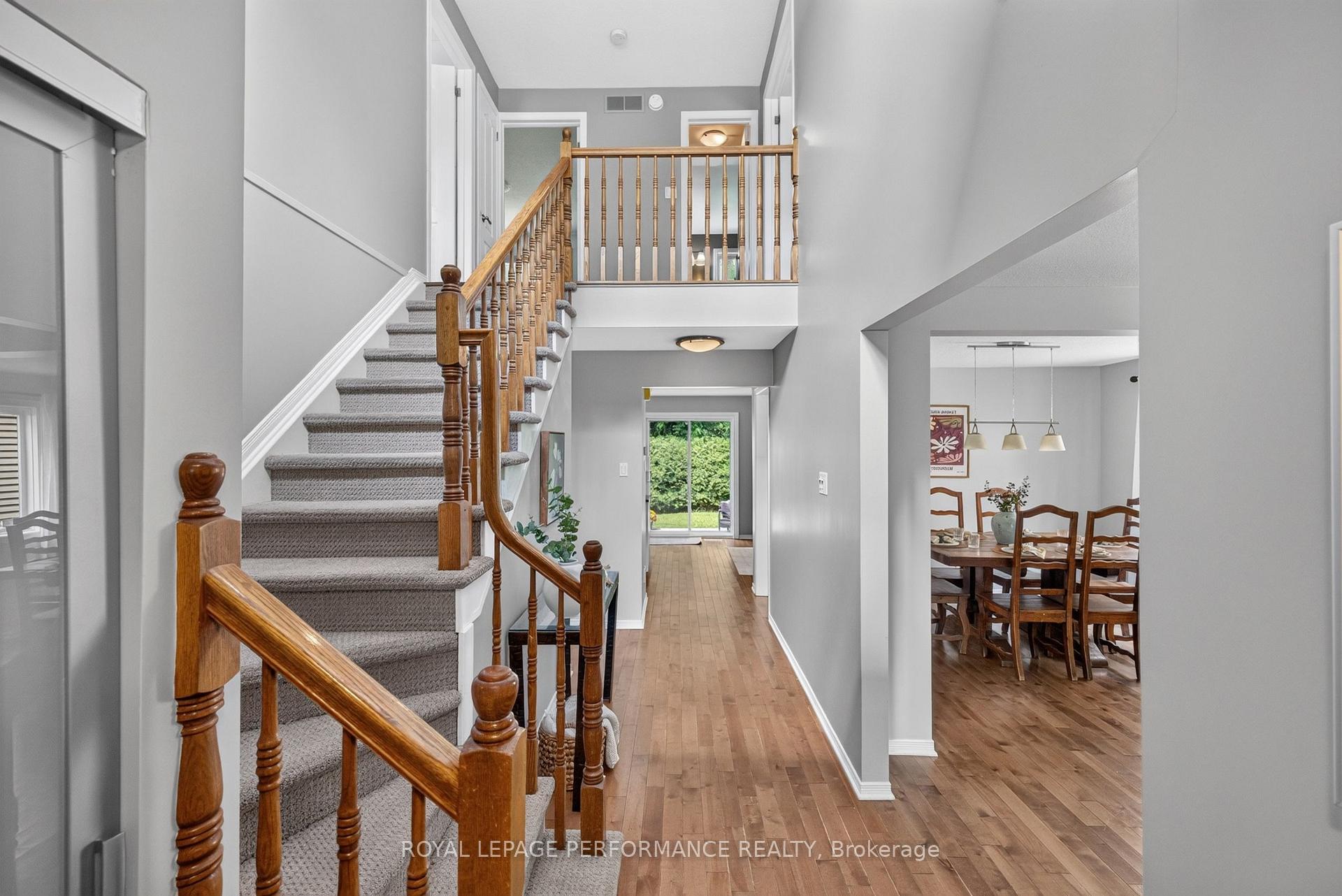 Photo 3 of 1720 Bellechasse Place, Ottawa, Chapel Hill — HOMEH
