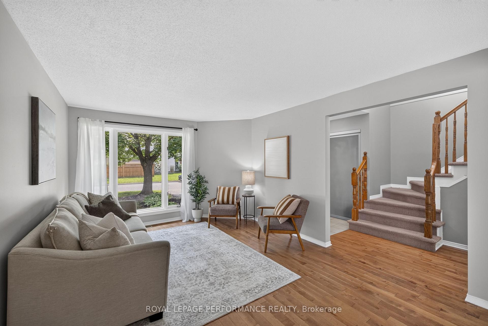 Photo 5 of 1720 Bellechasse Place, Ottawa, Chapel Hill — HOMEH