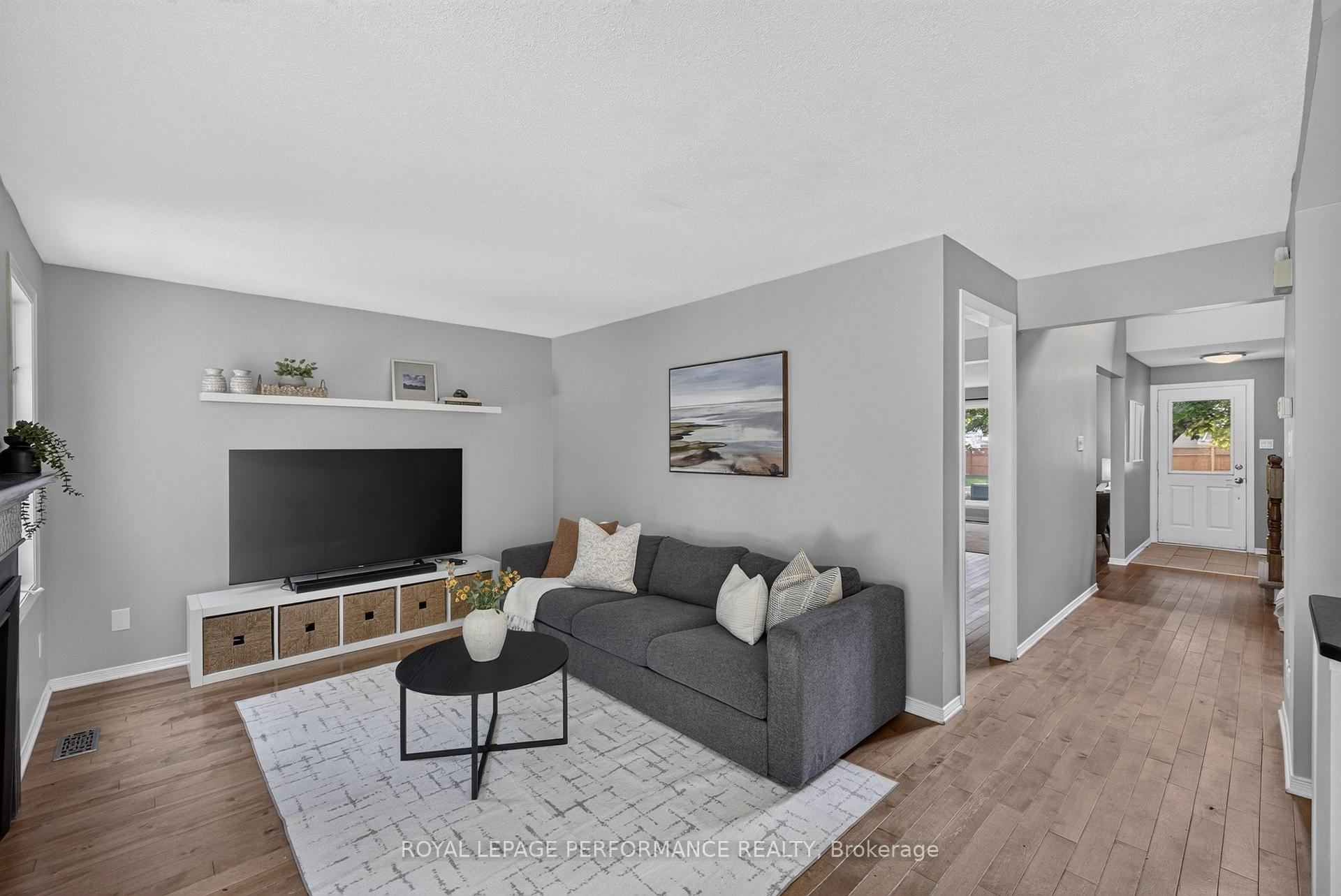Photo 9 of 1720 Bellechasse Place, Ottawa, Chapel Hill — HOMEH