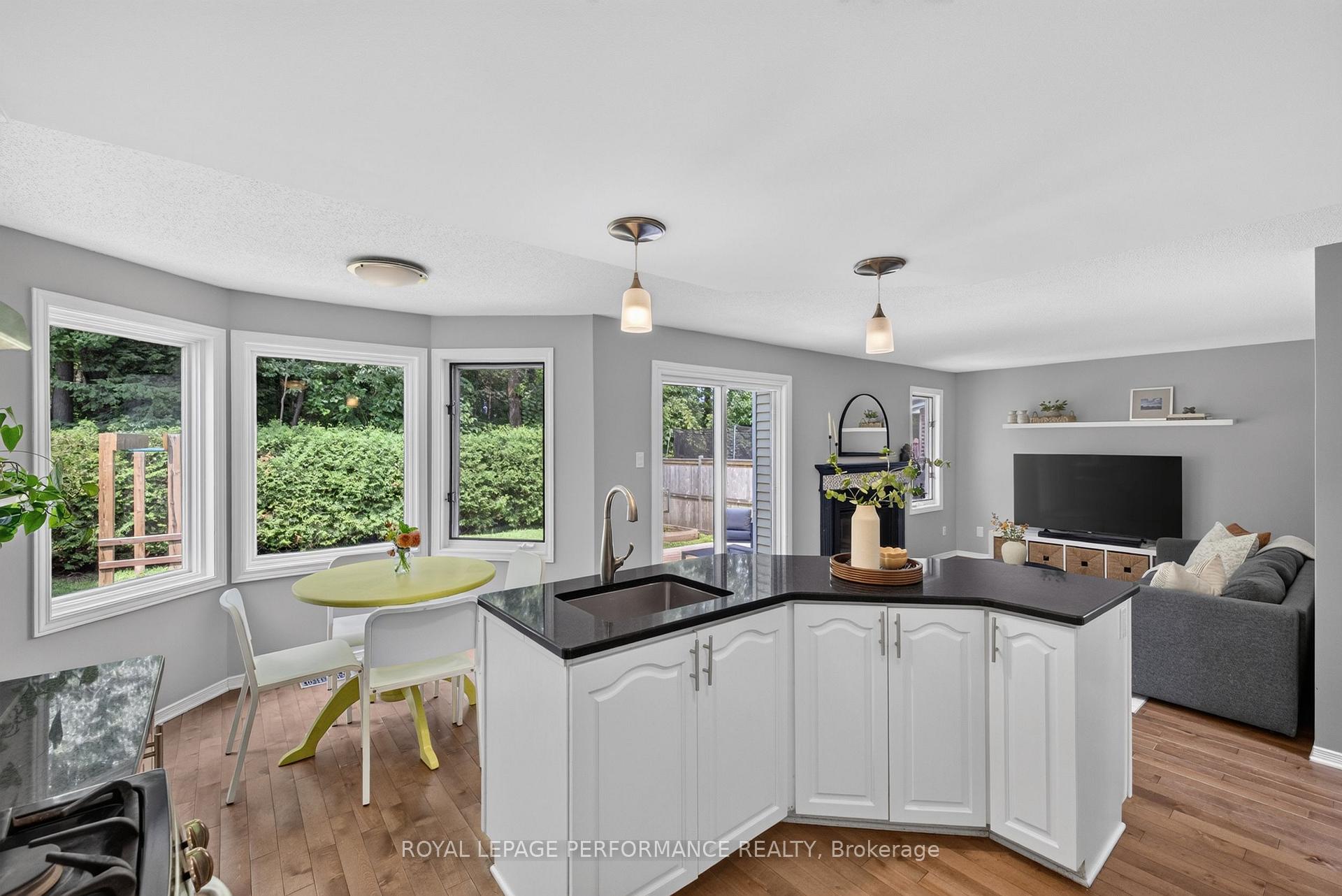 Photo 14 of 1720 Bellechasse Place, Ottawa, Chapel Hill — HOMEH