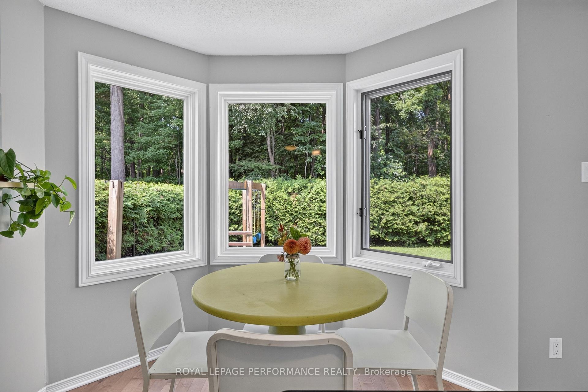 Photo 16 of 1720 Bellechasse Place, Ottawa, Chapel Hill — HOMEH