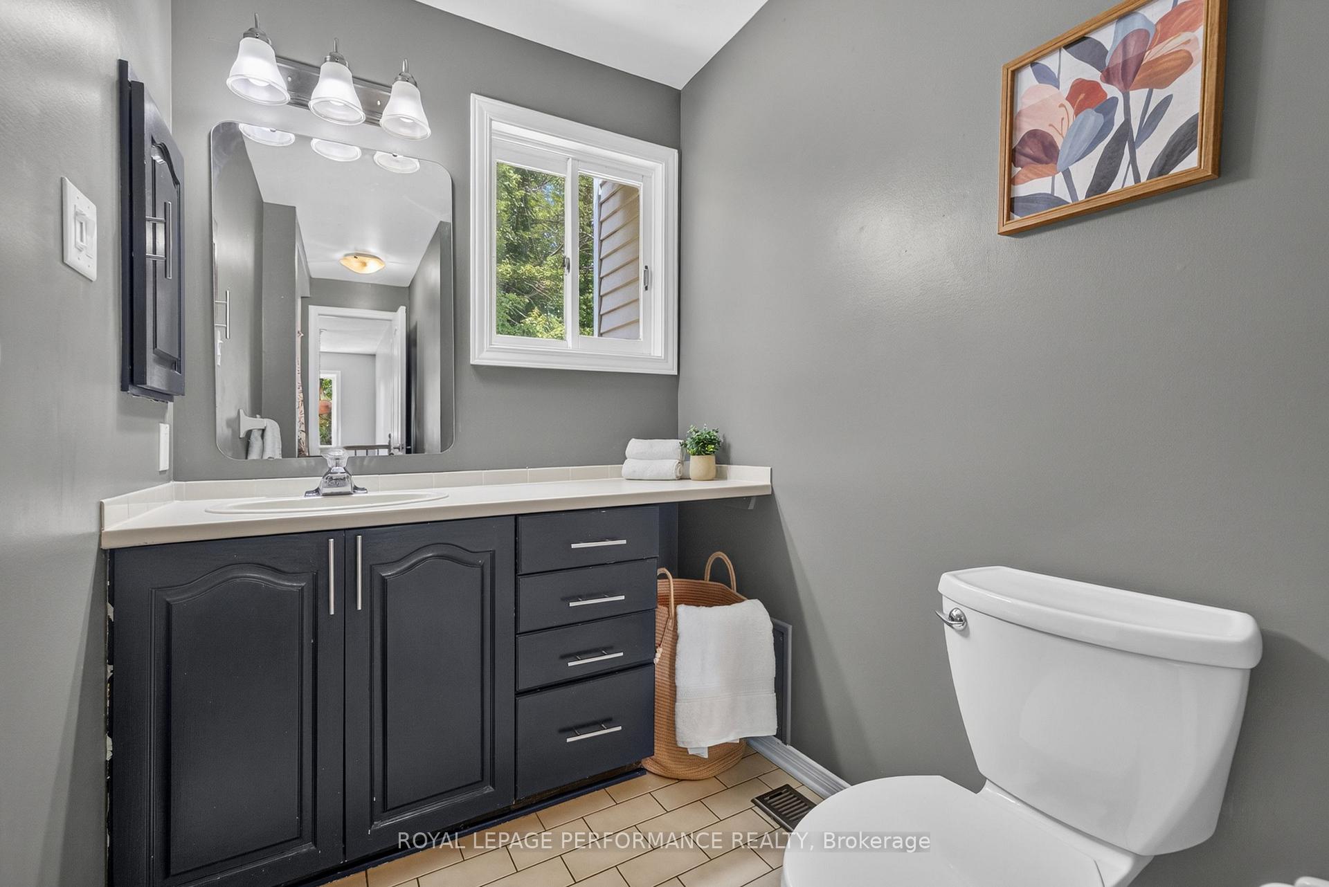 Photo 30 of 1720 Bellechasse Place, Ottawa, Chapel Hill — HOMEH